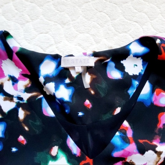 1. State floral mini dress v neck flutter sleeve - Picture 4 of 7